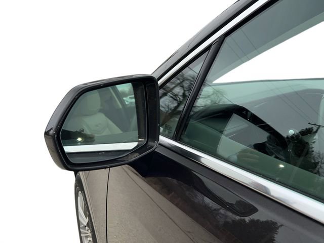 Used 2018 Cadillac XT5 Luxury image 19