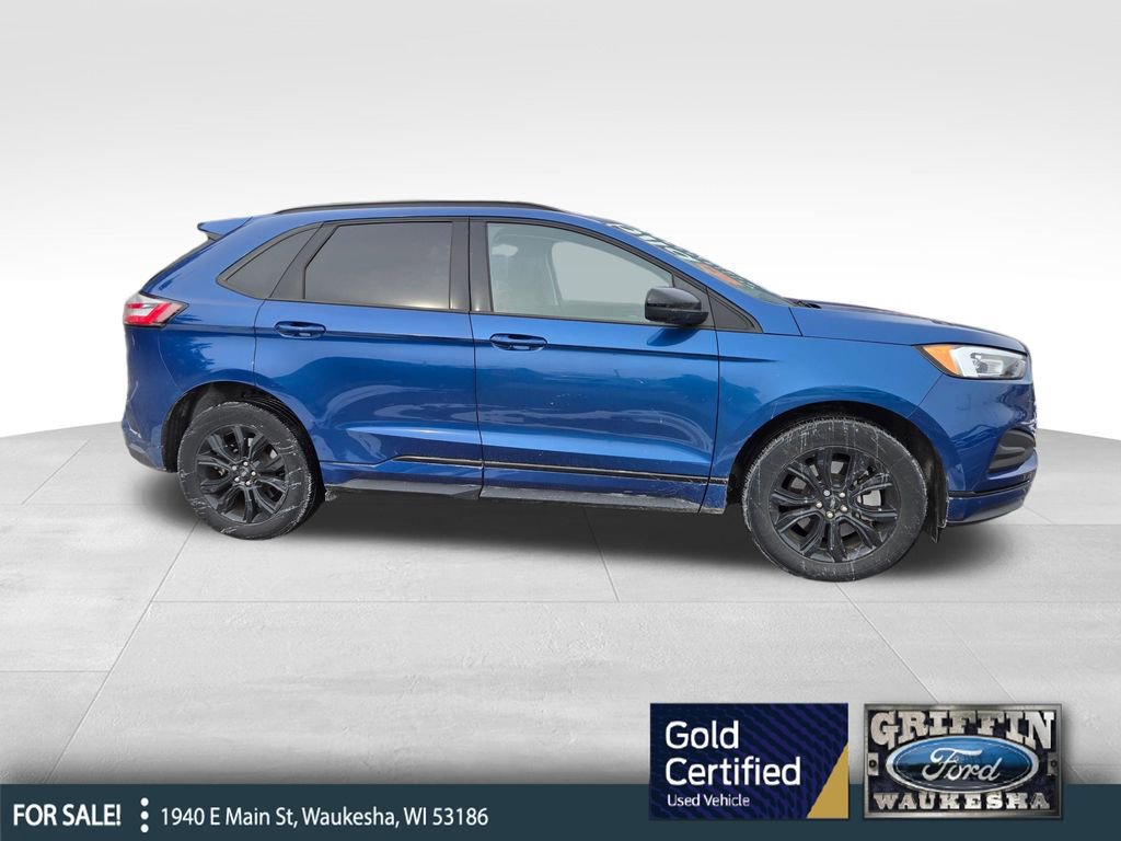 Certified 2022 Ford Edge SE w/ Black Appearance Package