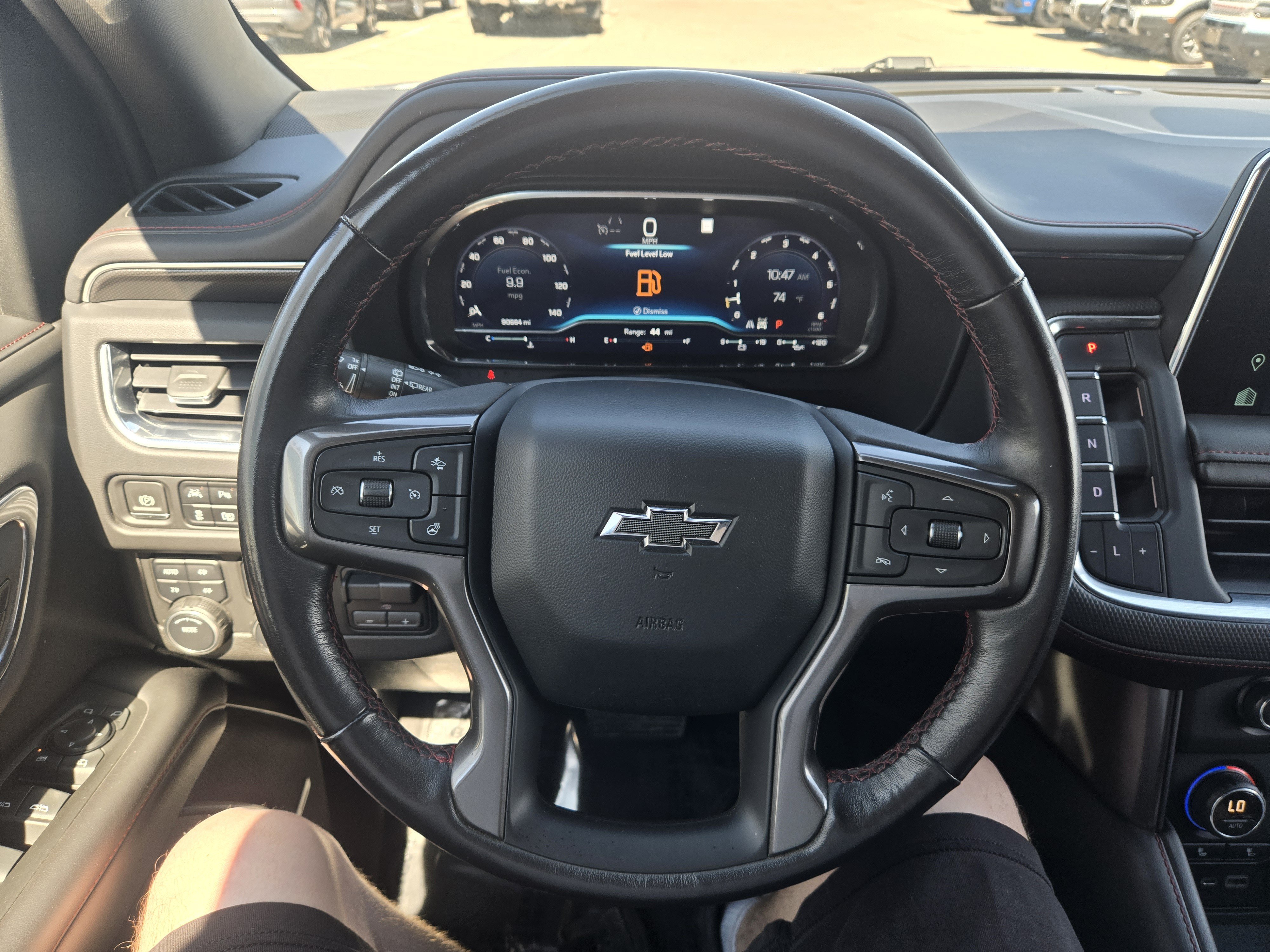 Used 2022 Chevrolet Suburban RST w/ Sport Performance Package AWD/4WD image 8
