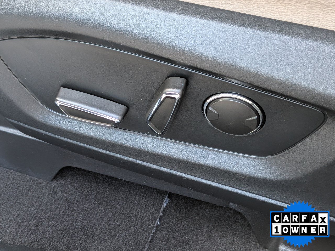 Certified 2020 Ford Explorer Limited AWD/4WD image 24