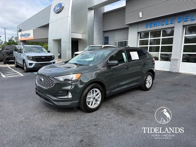 Certified 2024 Ford Edge SEL w/ Convenience Package AWD/4WD image 4
