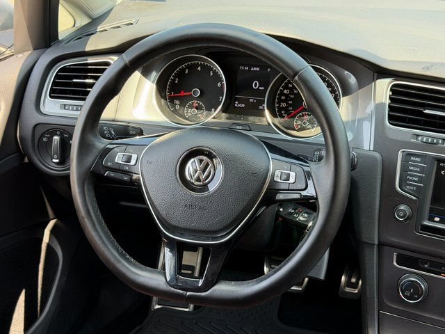 Used 2017 Volkswagen Golf Alltrack S AWD/4WD image 18