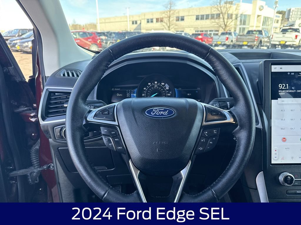 Certified 2024 Ford Edge SEL image 17