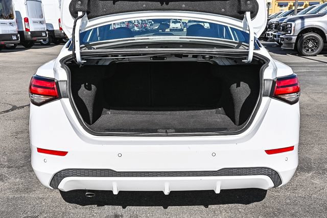 Used 2024 Nissan Sentra SV FWD image 31