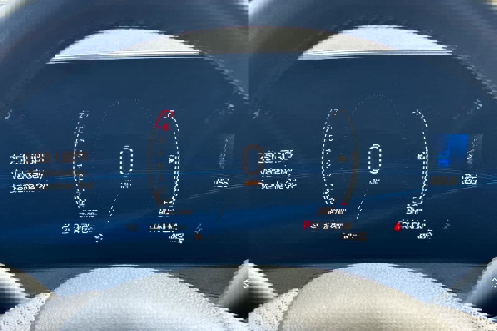 Used 2024 Cadillac XT4 Sport image 23