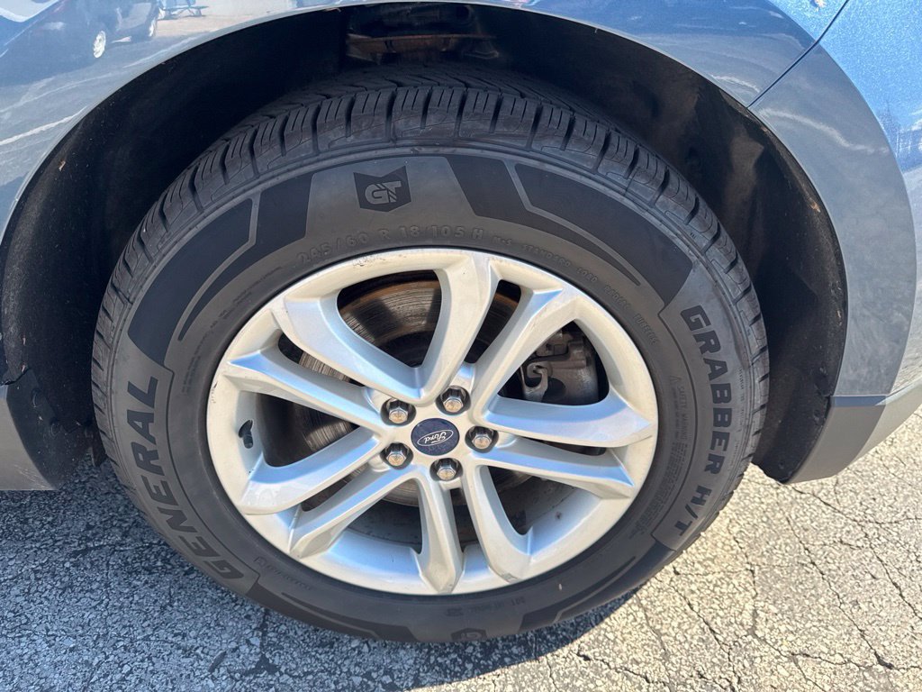 Certified 2019 Ford Edge SEL w/ Equipment Group 201A AWD/4WD image 40