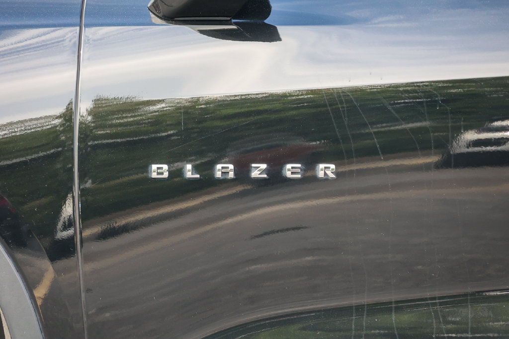 Used 2024 Chevrolet Blazer LT w/ Convenience Package FWD image 21