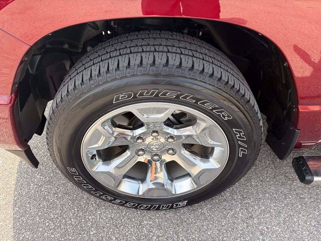 Used 2023 RAM 1500 Big Horn AWD/4WD image 30