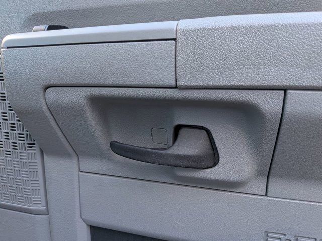 Certified 2024 Ford E-450 and Econoline 450 Super Duty w/ Power Windows & Locks Group RWD image 25
