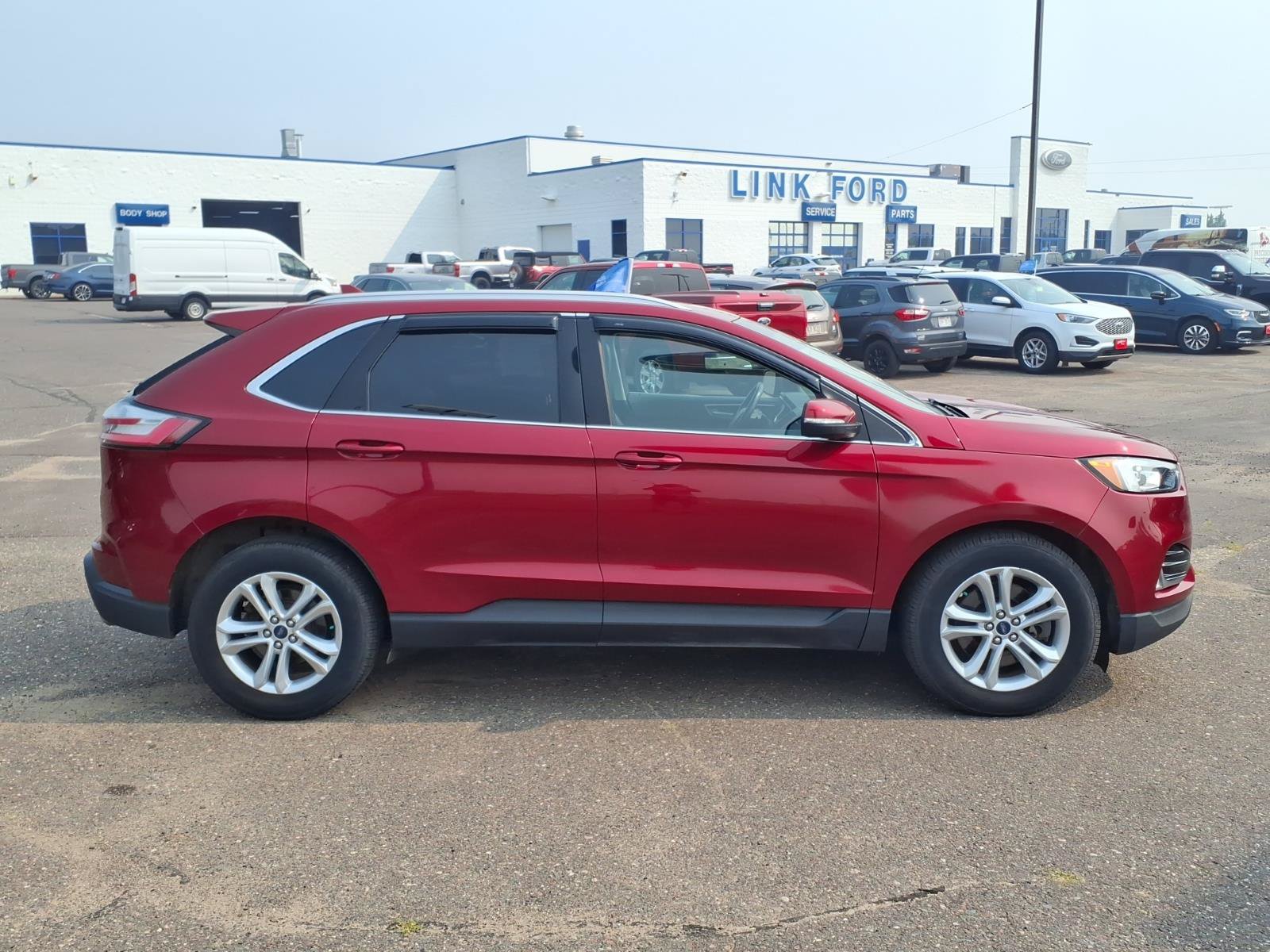 Certified 2019 Ford Edge SEL w/ Equipment Group 201A AWD/4WD image 7