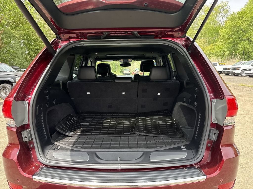 Used 2019 Jeep Grand Cherokee Limited AWD/4WD image 24