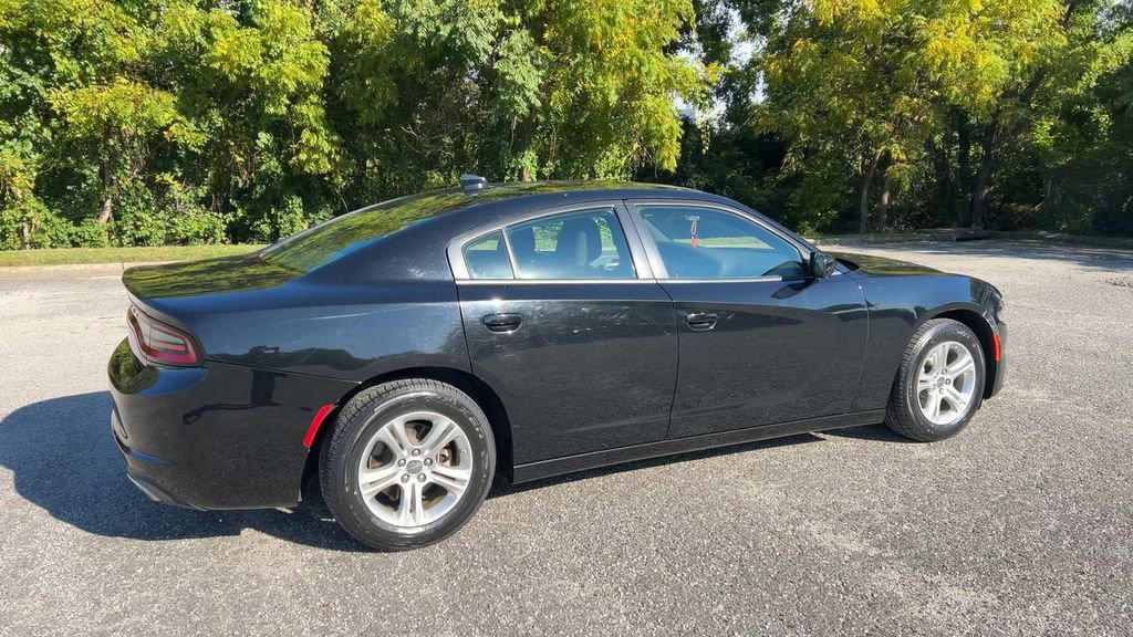 Used 2023 Dodge Charger SXT image 4