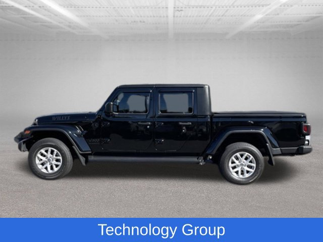 Used 2022 Jeep Gladiator Sport AWD/4WD image 4