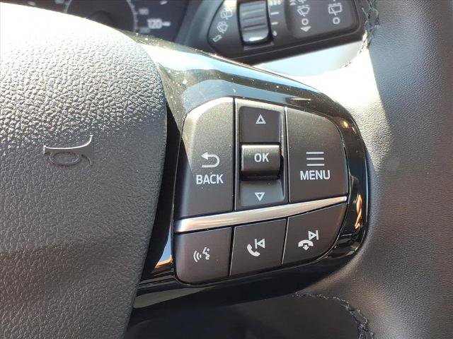 Certified 2022 Ford Escape SEL AWD/4WD image 9