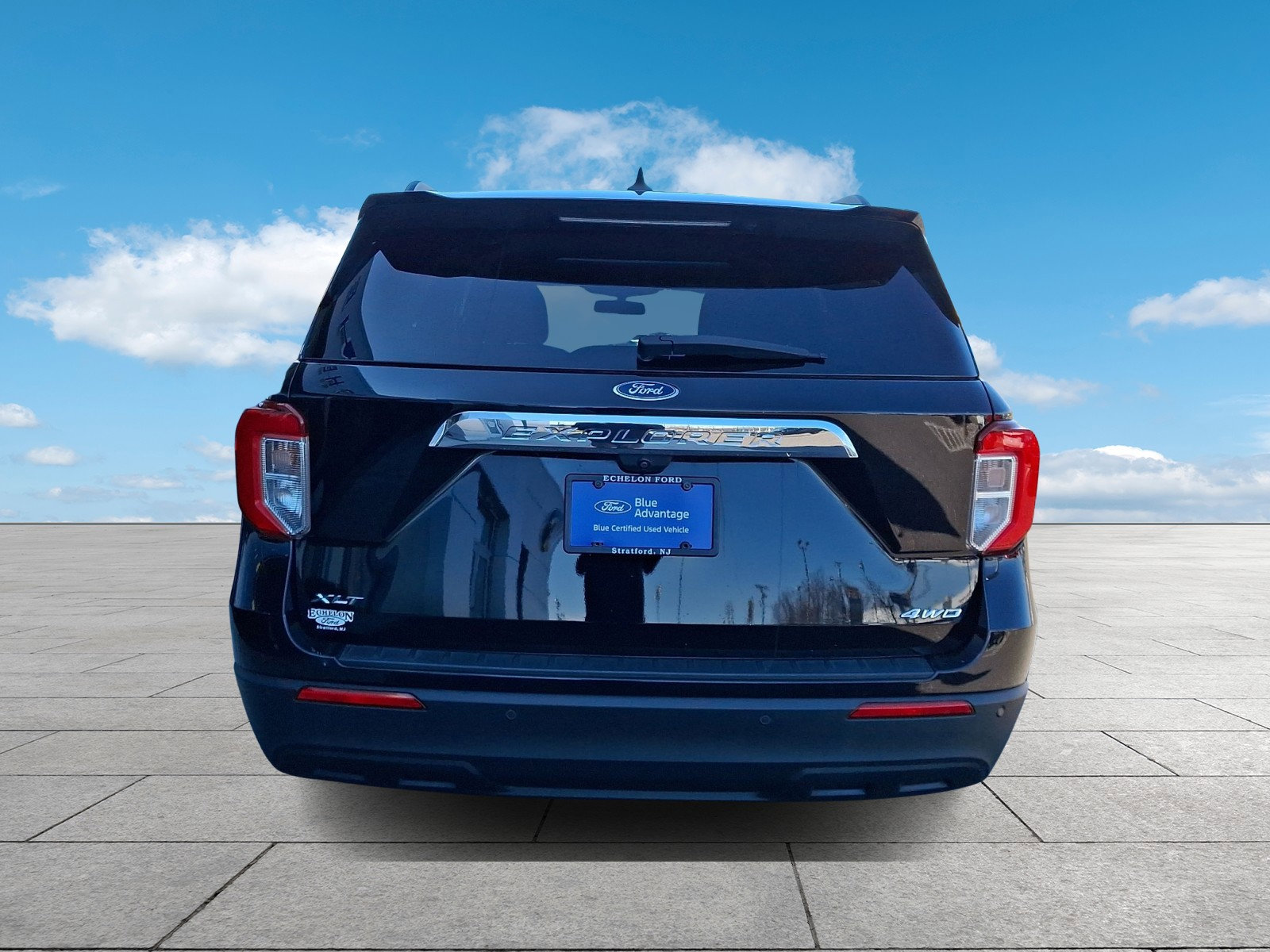 Certified 2021 Ford Explorer XLT image 5