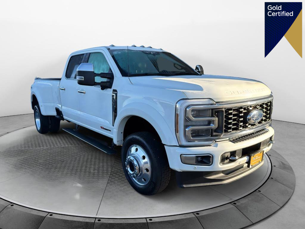Certified 2024 Ford F450 Platinum w/ FX4 Off-Road Package image 1