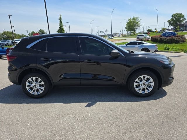 Certified 2023 Ford Escape Active AWD/4WD image 6