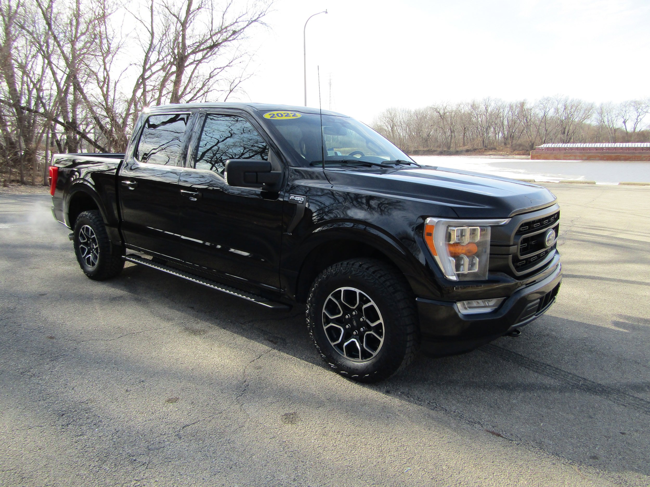 Certified 2022 Ford F150 XLT w/ Equipment Group 302A High AWD/4WD image 6