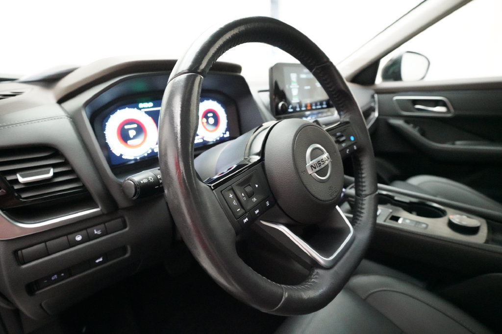Used 2021 Nissan Rogue Platinum AWD/4WD image 8