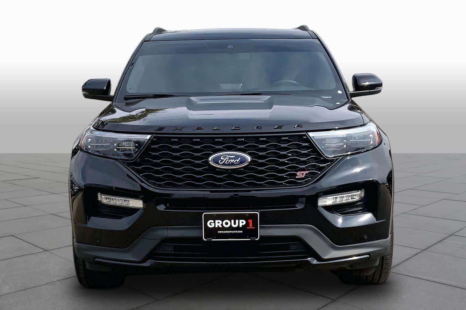 Certified 2024 Ford Explorer ST w/ Equipment Group 401A AWD/4WD image 4