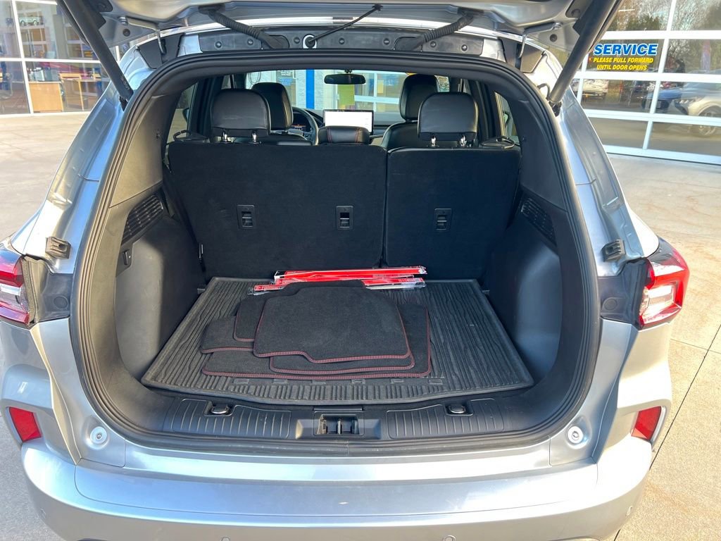 Certified 2023 Ford Escape ST-Line w/ Tech Pack #1 image 25
