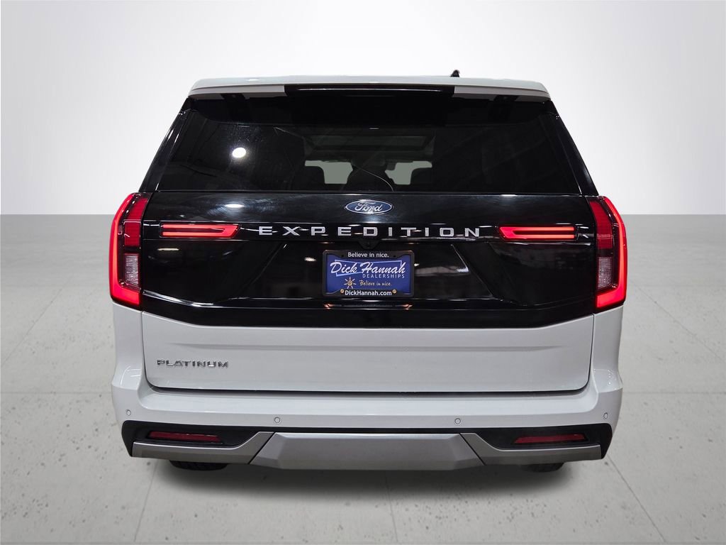 Certified 2025 Ford Expedition Platinum image 12