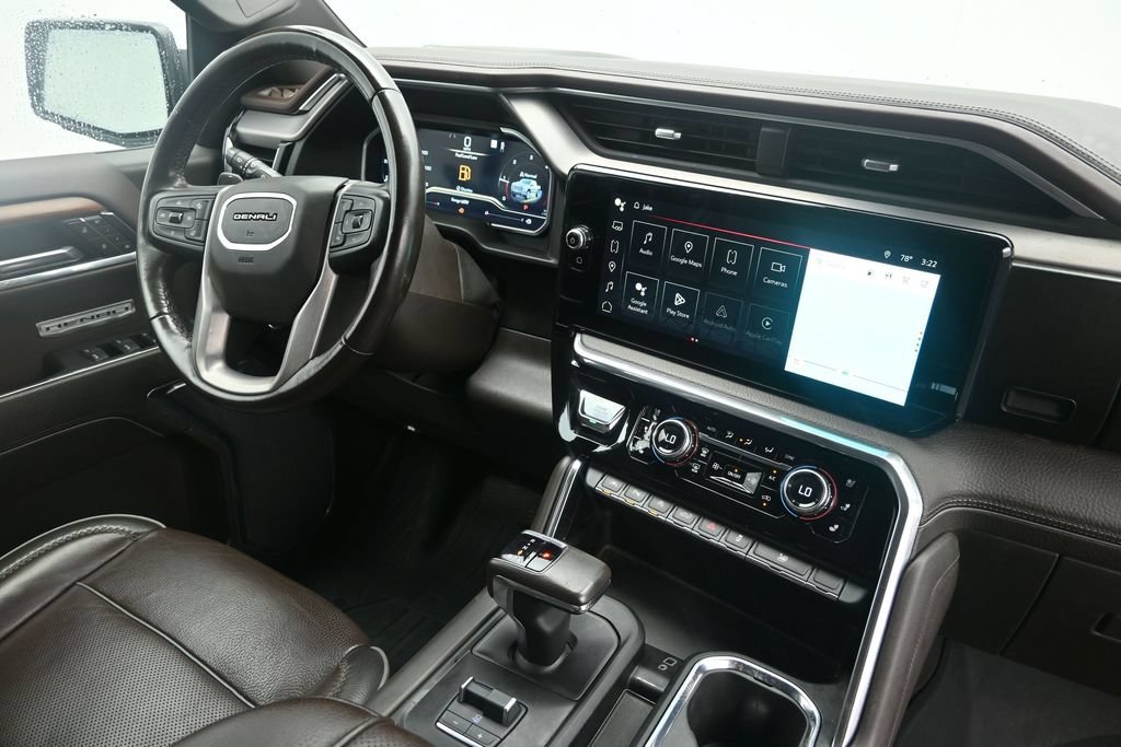 Used 2022 GMC Sierra 1500 Denali w/ Denali Reserve Package RWD image 17