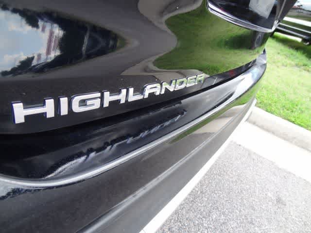 Used 2021 Toyota Highlander XSE FWD image 44