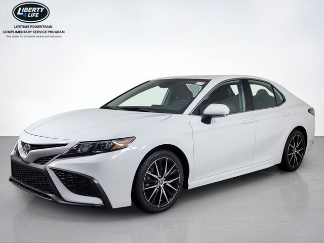 Used 2022 Toyota Camry SE image 7