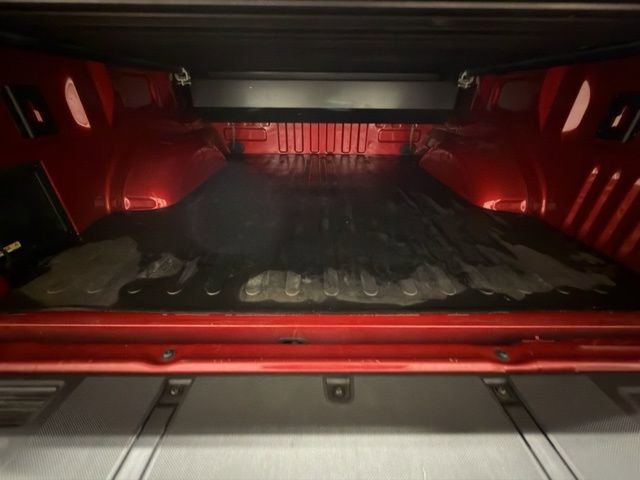 Certified 2022 Ford F150 Raptor w/ Raptor 37 Performance Package AWD/4WD image 23