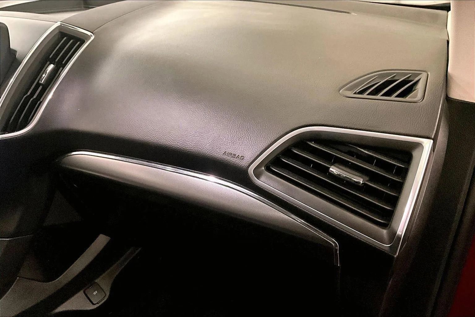 Certified 2023 Ford Edge Titanium image 15