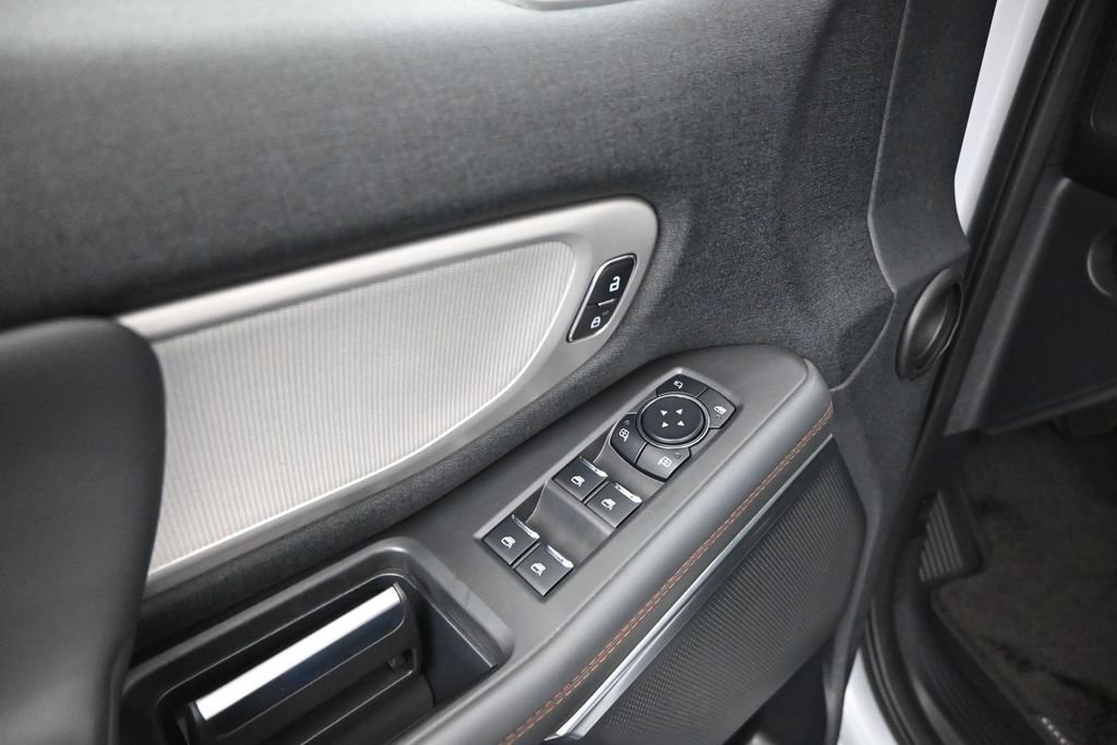 Certified 2025 Ford Expedition Active AWD/4WD image 18