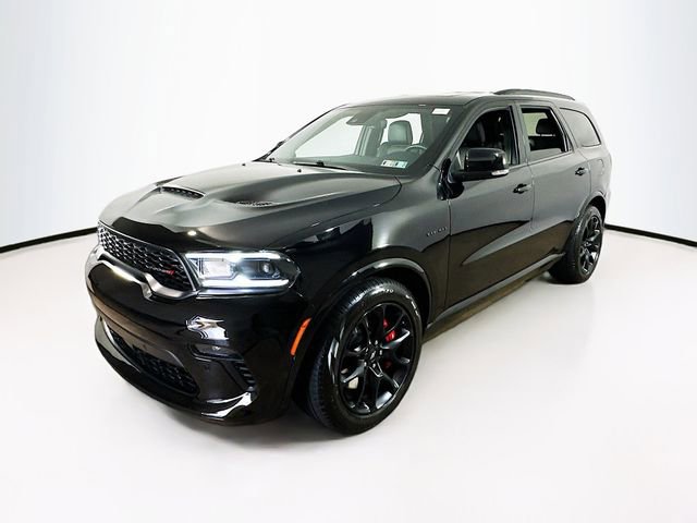 Used 2023 Dodge Durango R/T w/ Tow 'N Go Package image 3