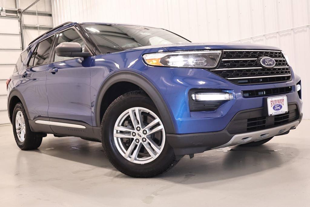 Certified 2020 Ford Explorer XLT w/ Equipment Group 202A AWD/4WD image 42