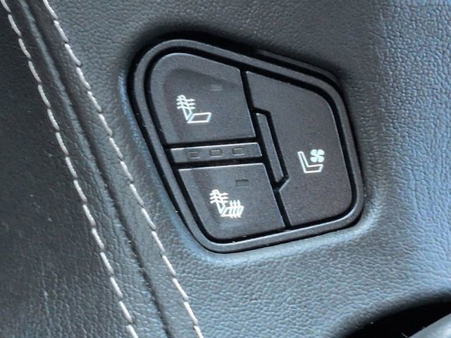 Used 2019 GMC Yukon Denali w/ Denali Ultimate Package image 23