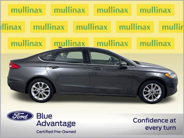 Certified 2020 Ford Fusion SE FWD image 2