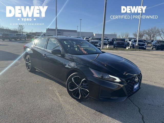 Used 2024 Nissan Altima 2.5 SR image 8