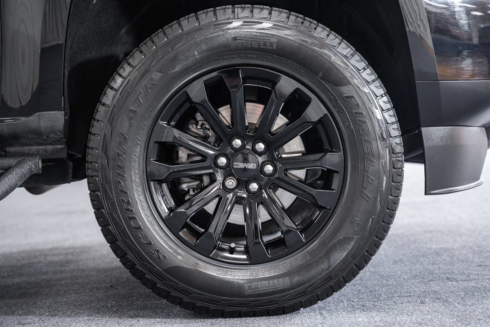 Used 2022 GMC Canyon Elevation w/ Elevation Premium Package RWD image 15