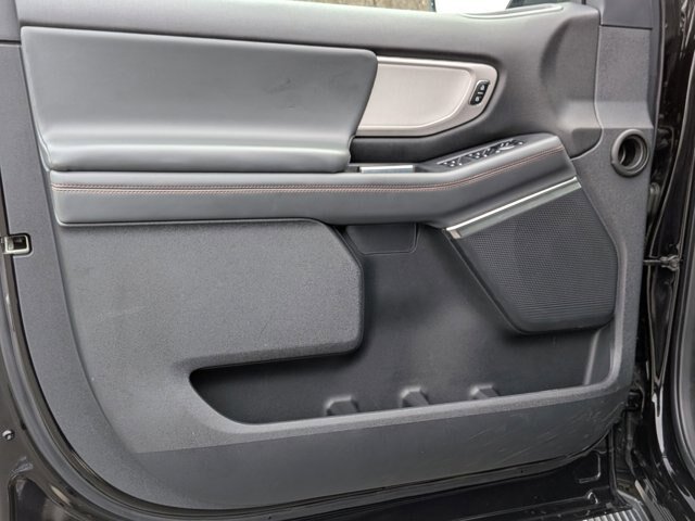 Certified 2025 Ford Expedition Max Active AWD/4WD image 13