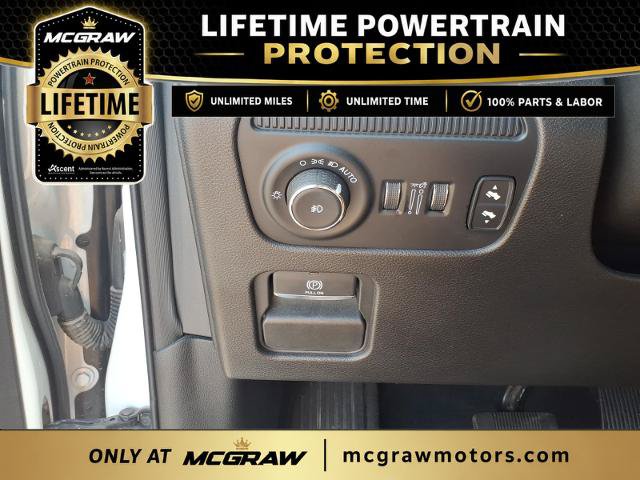Used 2024 Jeep Wagoneer L Series II AWD/4WD image 15