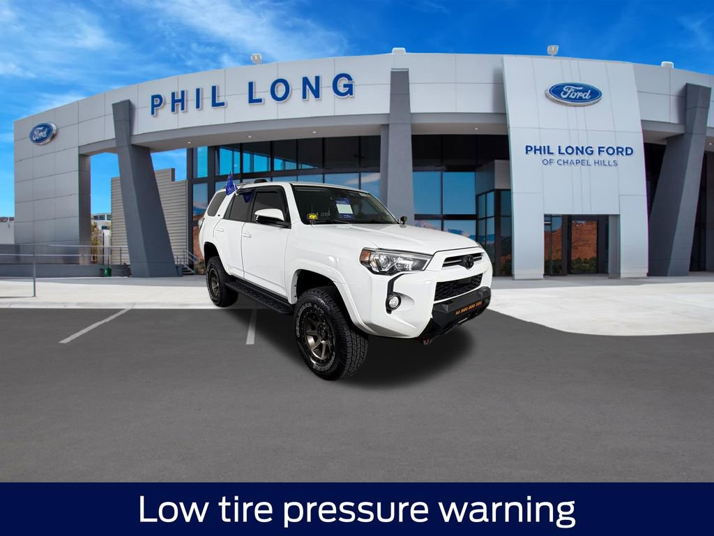 Used 2020 Toyota 4Runner Venture AWD/4WD image 7