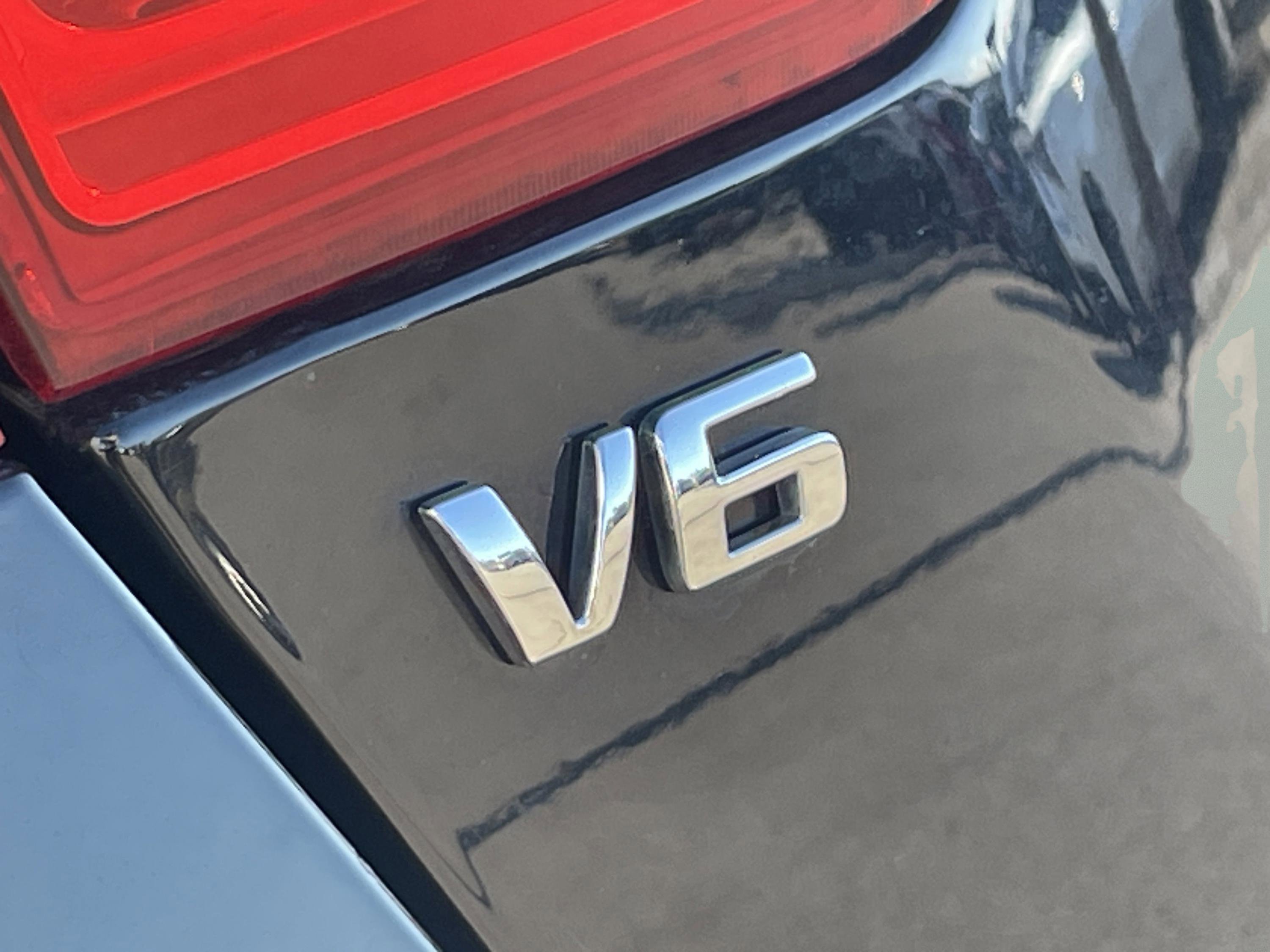 Used 2018 Chevrolet Impala LT image 9