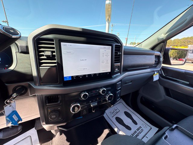 Certified 2025 Ford F150 XLT w/ Equipment Group 301A Standard AWD/4WD image 18