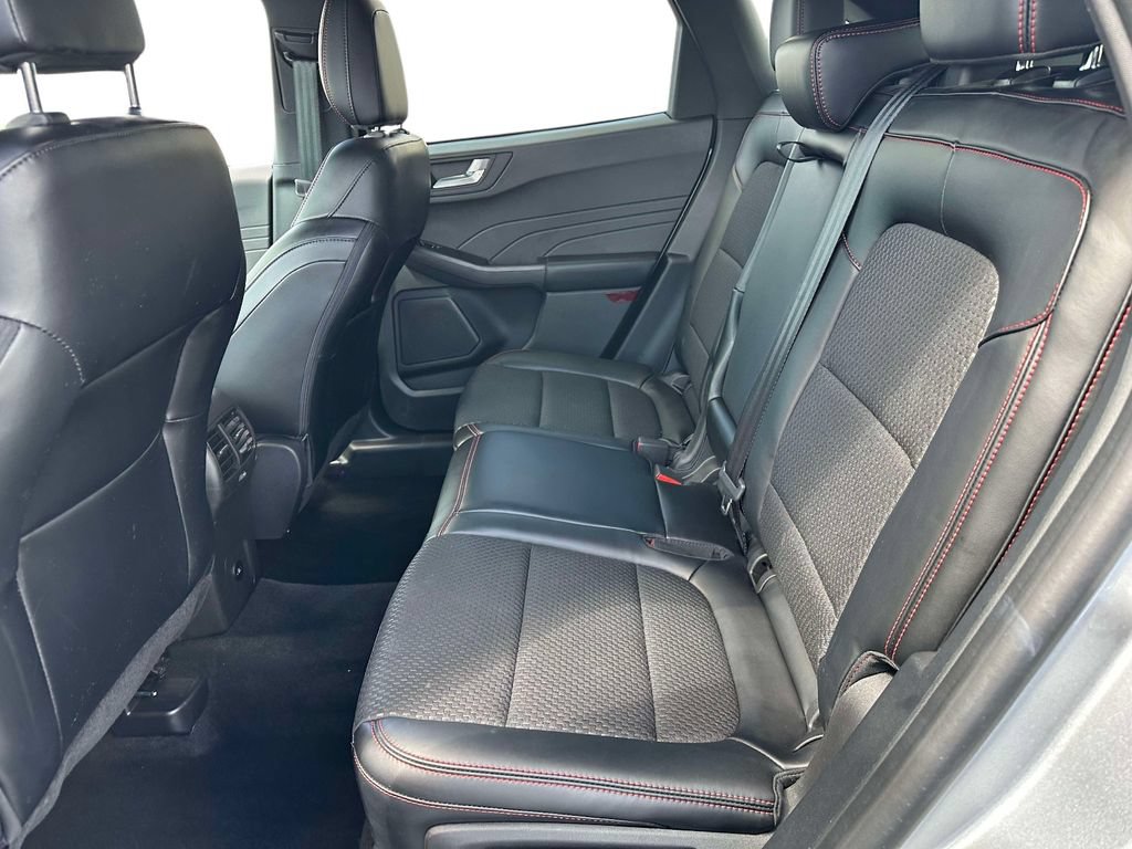 Certified 2024 Ford Escape ST-Line w/ Tech Pack #1 FWD image 12