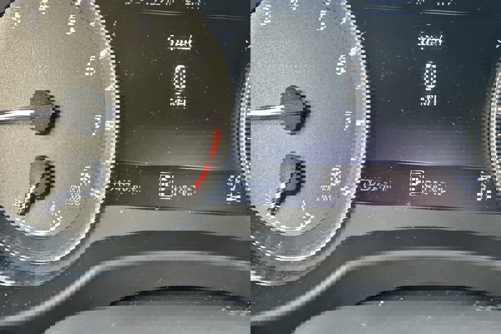 Used 2025 Nissan Frontier SV w/ SV Convenience Package image 24