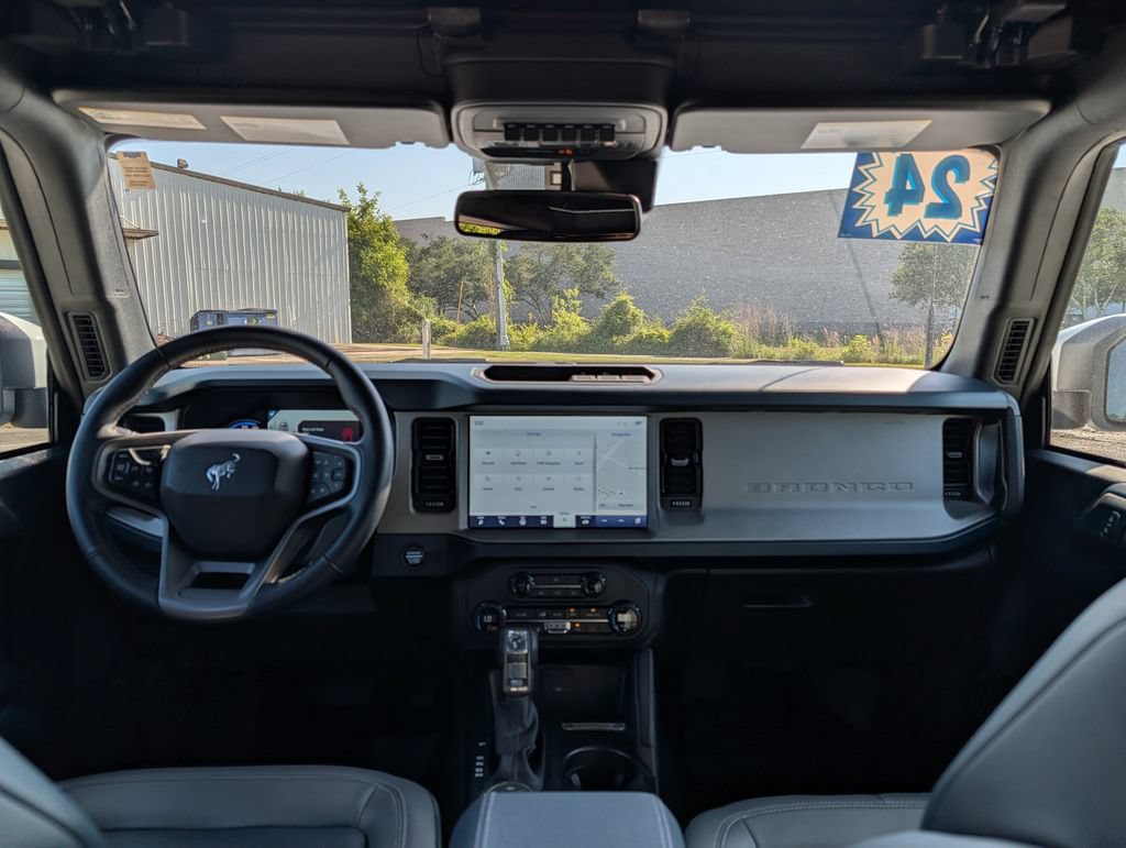 Certified 2024 Ford Bronco Outer Banks AWD/4WD image 6