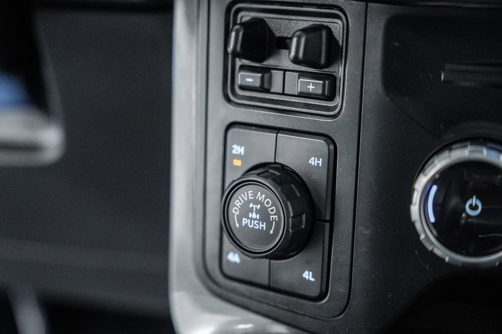 Certified 2023 Ford F150 Tremor w/ Equipment Group 402A High image 29