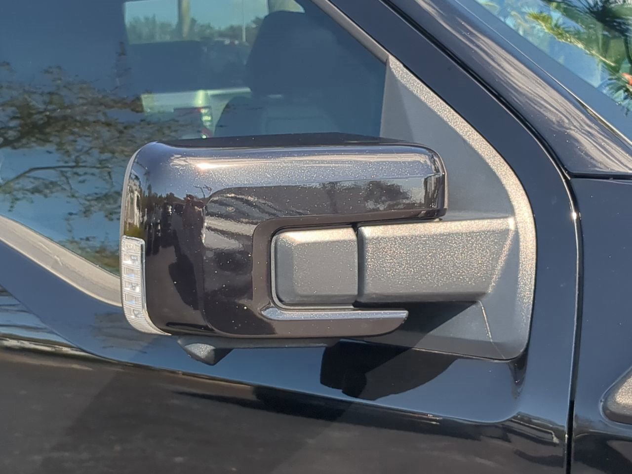 Certified 2023 Ford F150 Raptor w/ Raptor Carbon Fiber Package image 12