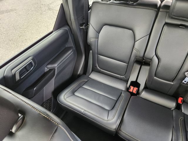 Certified 2025 Ford Bronco Badlands AWD/4WD image 15