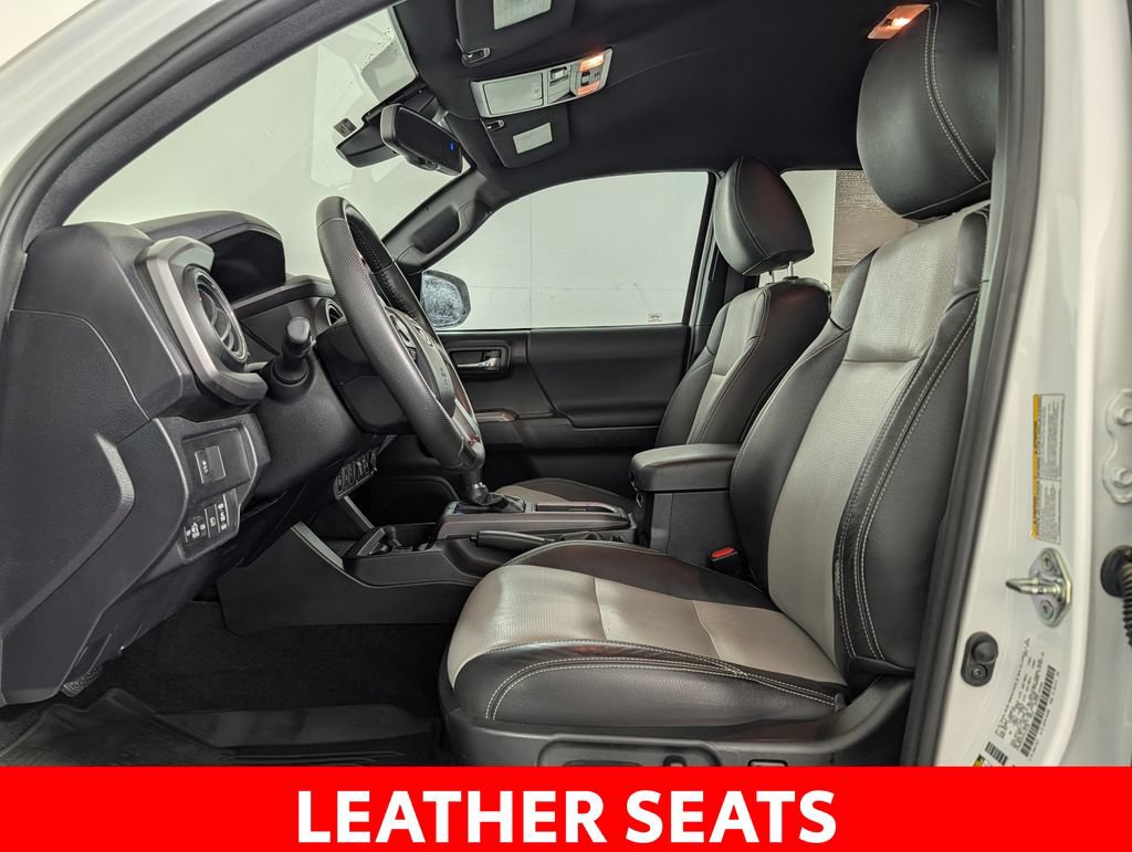 Used 2020 Toyota Tacoma TRD Off-Road w/ Technology Package RWD image 10
